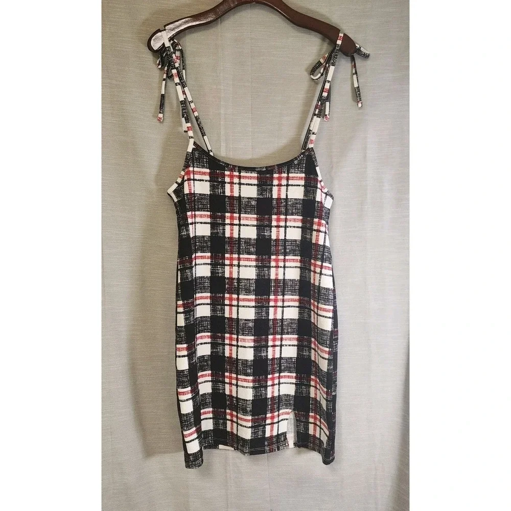 Women Almost Famous Black/Red Plaid Tie Shoulder BodyCon Fit Mini Dress Size L